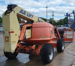 Used Equipment Sales Lift, 60  4wd JLG 600AJ in Allentown PA