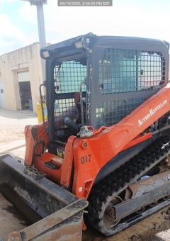 Used Equipment Sales Loader, Rubber Track Kubota SVL75 GPS in Allentown PA